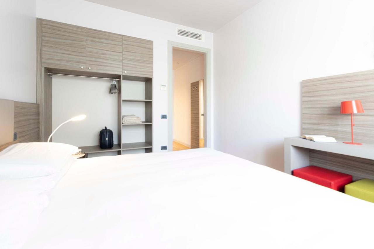 Hotel La Primula San Quirino Exteriör bild